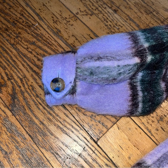 Fuzzy Jacket - Picture 5 of 5